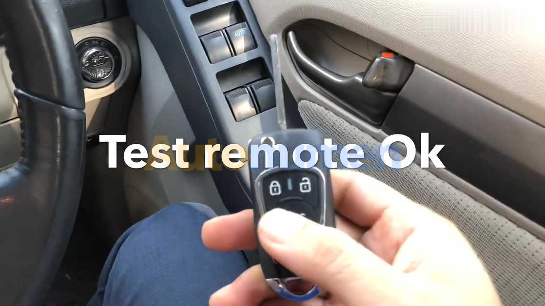 OBDSTAR DP plus program remote key on Chevrolet Trailblazer Duramax 2013-38 (2)