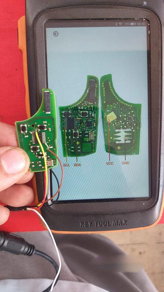 Key-Tool-Max-built-in-diagram-to-connect-the-Key-PCB-1