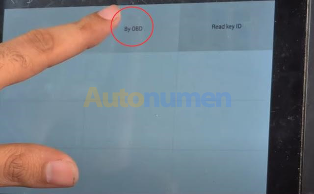 Xtool X100 Pad2 Adds Landrover 2014 Up Smart Key via OBD-11 (2)
