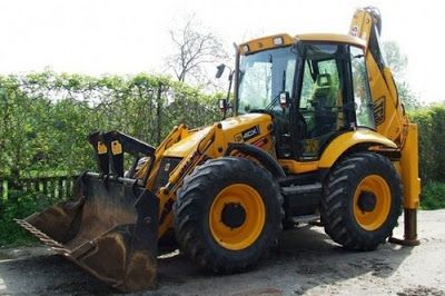 How-to-remove-and-replace-loader-arms-for-JCB-3CX-4CX-backhoe-loader-1