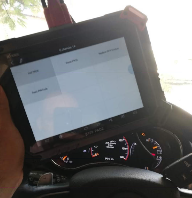 Jeep-Grand-Cherokee-2014-Online-Pincode-Reading-by-Xtool-X100-Pad2-3